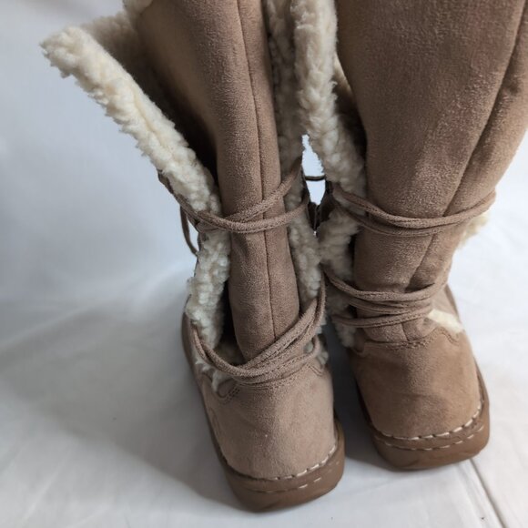 Airwalk Women's Winter Boots/Moccasins with Fleece Lining, Size 7.5 US - Picture 5 of 8